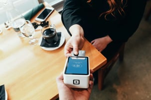 11 Best Plastiq Alternatives for B2B Payments – 2025
