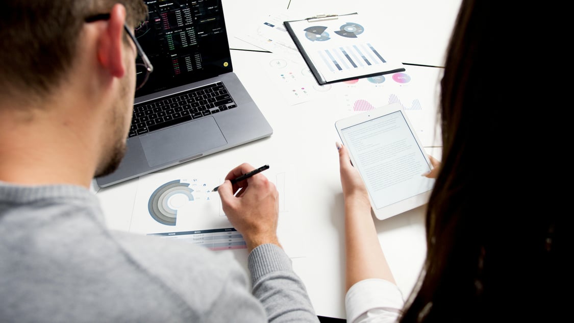 11 Statistics That Capture FX Risk in Cross-border AR