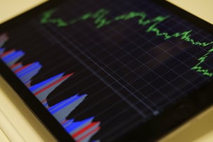 14 Statistics Charting Embedded-finance Growth Among Mid-market Firms