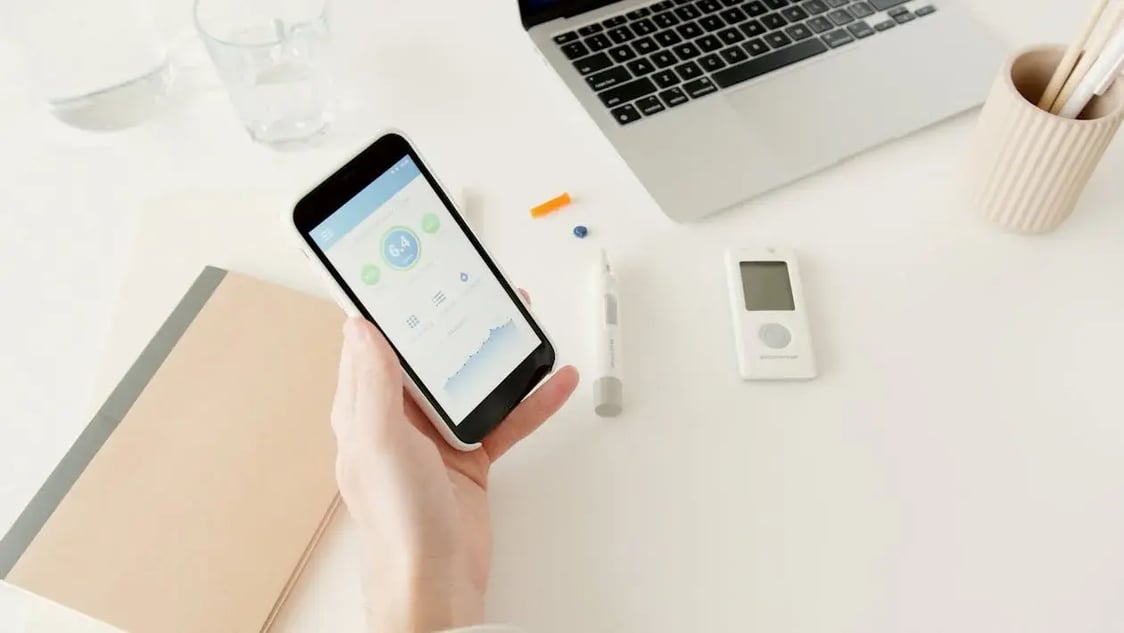 17 statistics measuring the impact of AR head-count reduction via automation