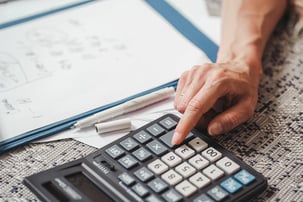 17 statistics that debunk myths about non-recourse factoring risk