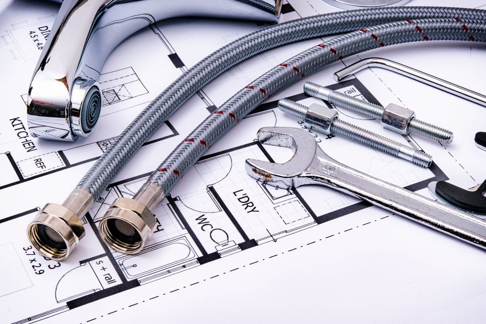 AR Challenges in Plumbing Supply: Cash Flow Patterns and Solutions