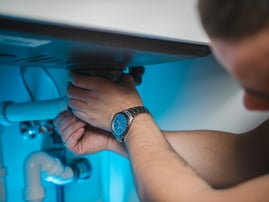 AR Management for Plumbing Supply Companies: 2026 Guide