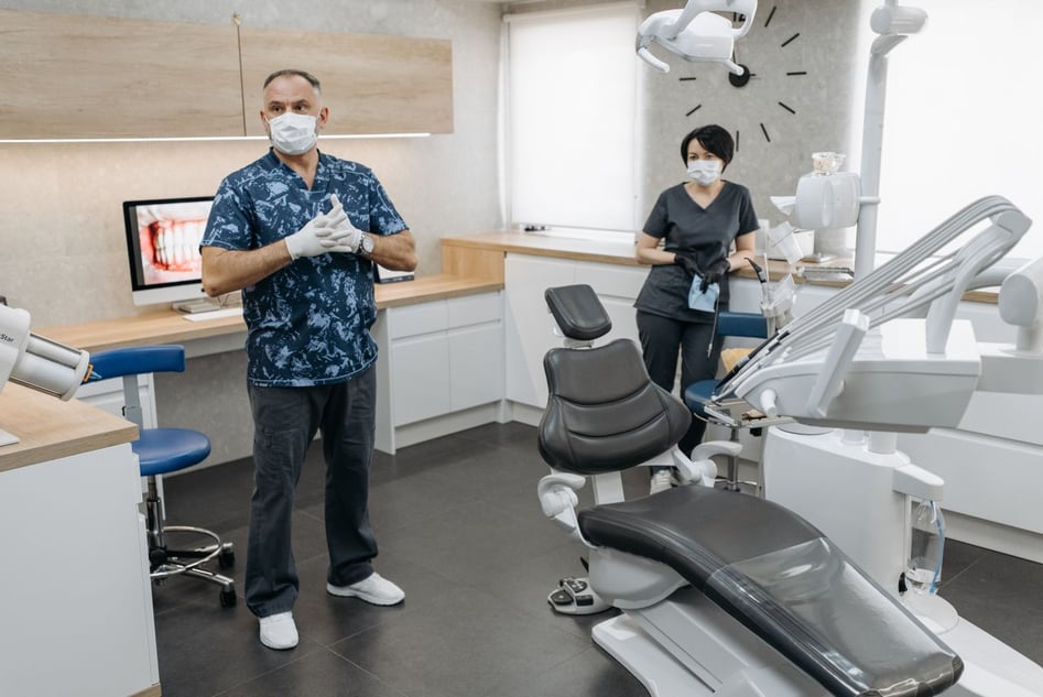 Best AR Automation Software for Dental Equipment & Supplies Distributors