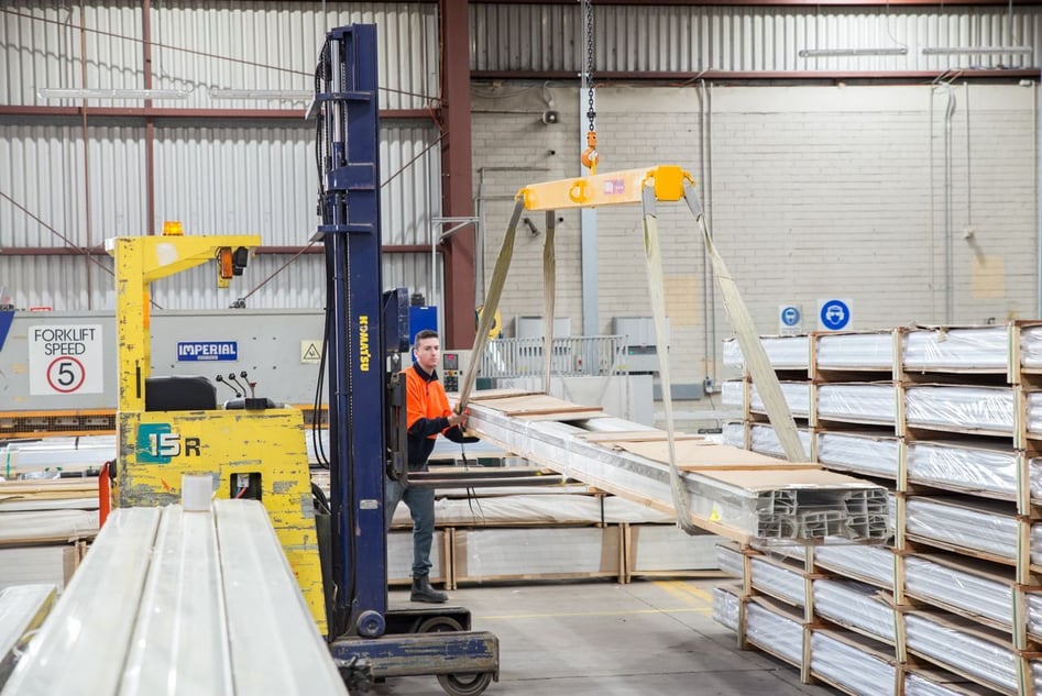 Best Net Terms Solutions for Material Handling Equipment Companies