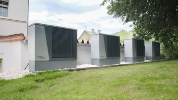 Credit Policy Guide for HVAC Parts Distribution: Risk Factors and Best Practices