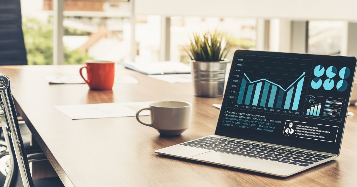 Top 7 Financial Tools for US Manufacturers