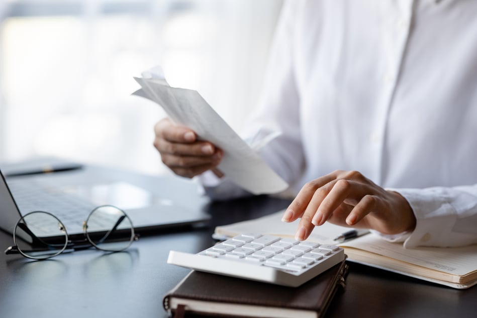 B2B Invoice Essentials: The Importance of Clear Payment Terms