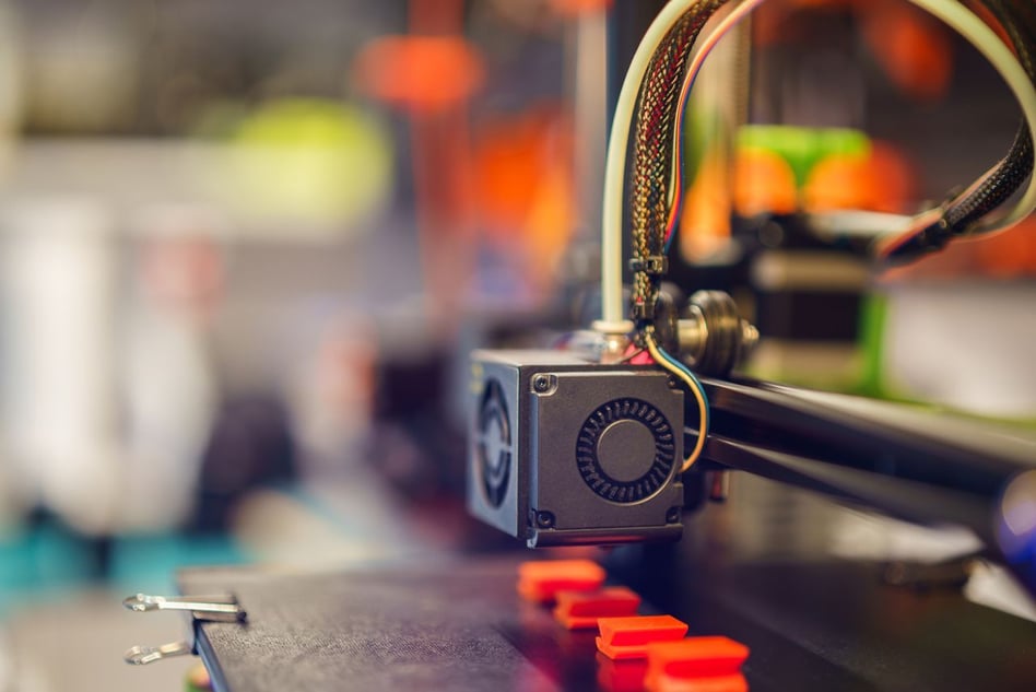 Net Terms Playbook for Plastics and Rubber Manufacturing: What to Offer and When