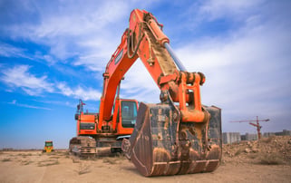 How Construction Equipment Companies Offer Net 60 Without Killing Cash Flow