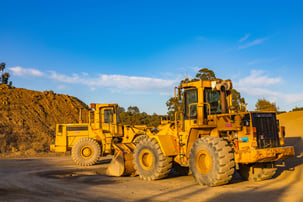 Caterpillar Financial's Dealer Financing: How Cat Manages AR at Scale