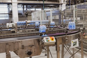 Credit Policy Guide for Plastics and Rubber Manufacturing: Risk Factors and Best Practices