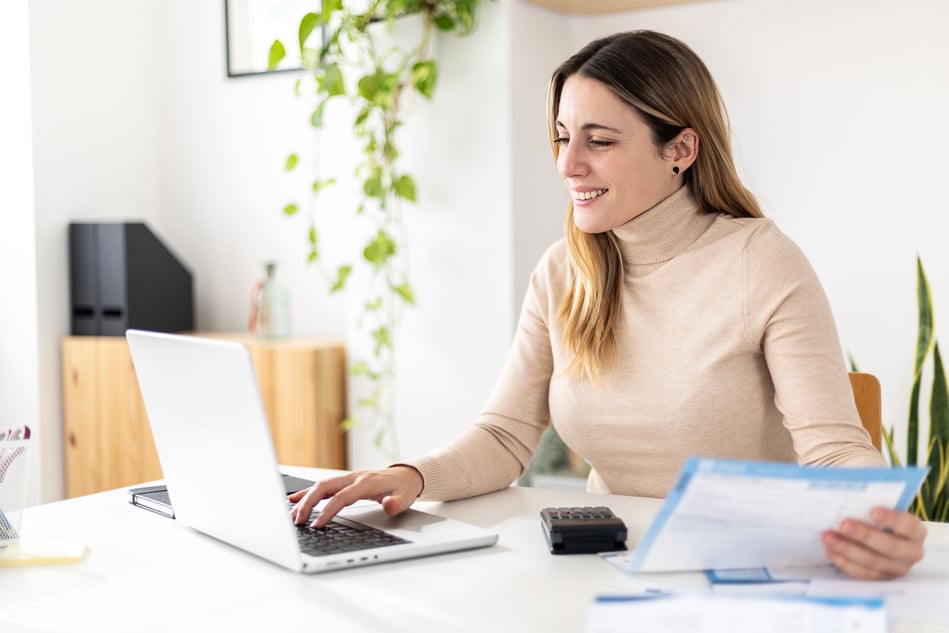 Recourse and non-recourse factoring: which one is right for your business