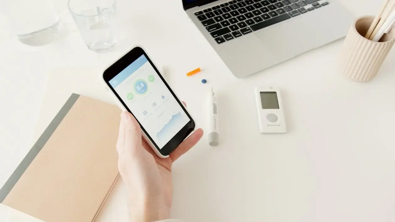 17 statistics measuring the impact of AR head-count reduction via automation