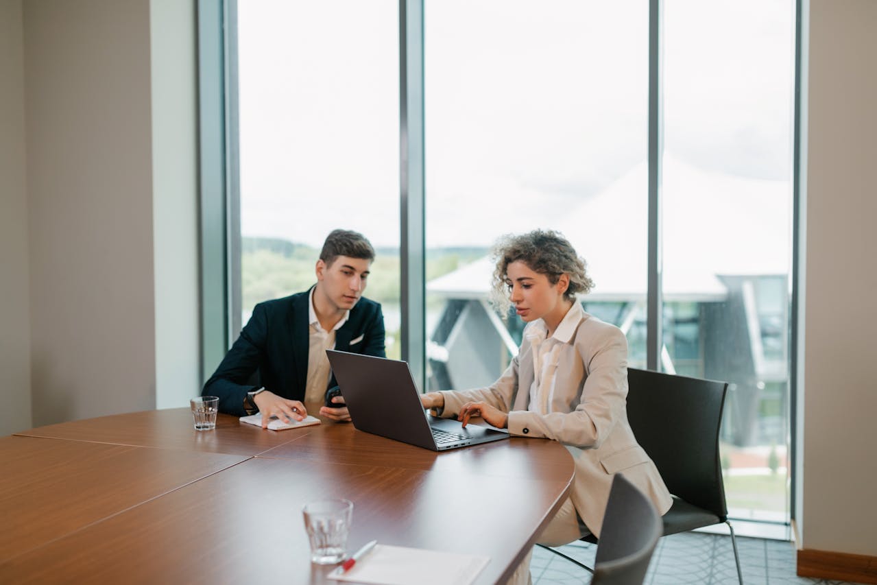 ResolvePay vs Billtrust vs VersaPay B2B AR Platforms Compared in 2026