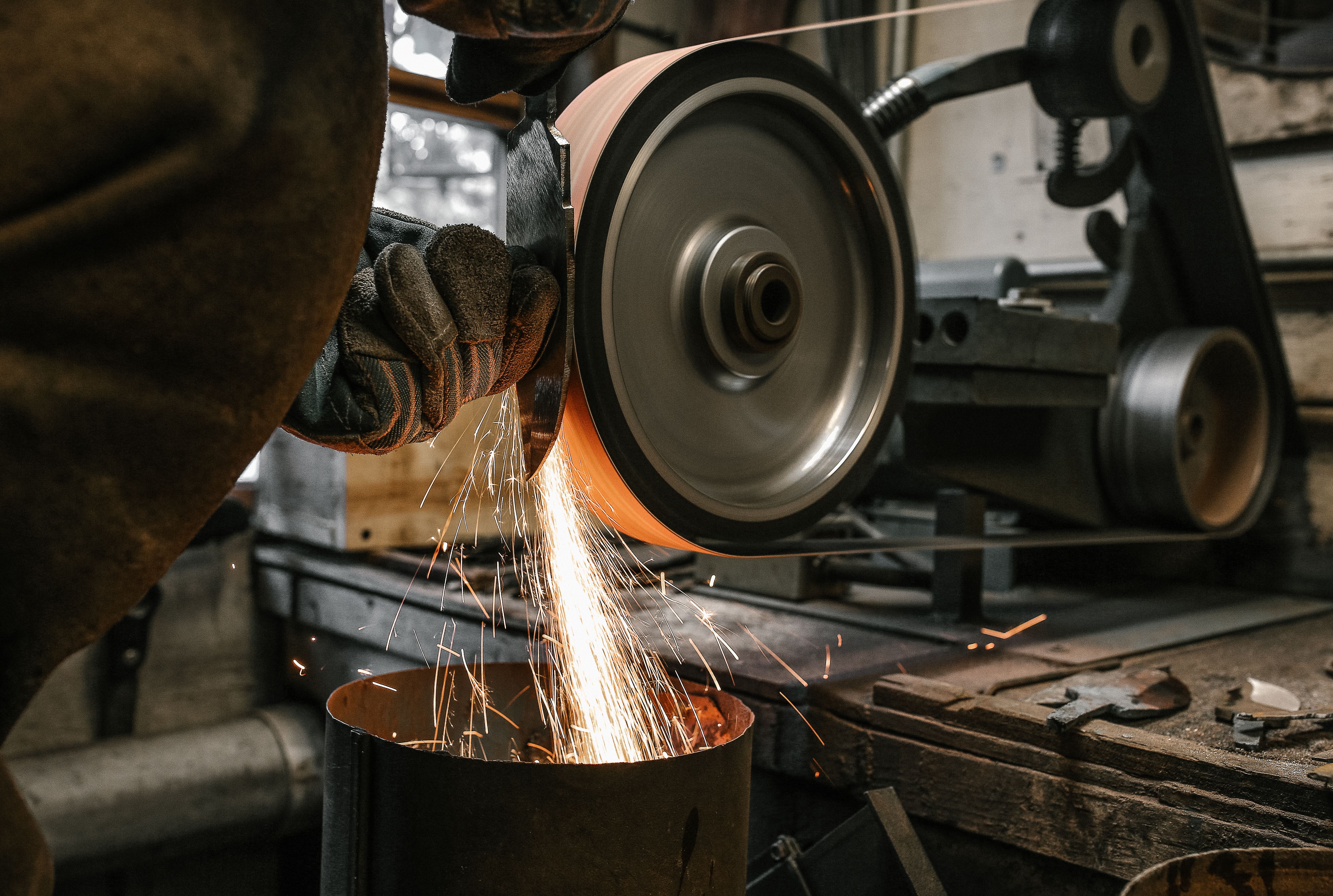 AR Challenges in Metal Fabrication: Cash Flow Patterns and Solutions
