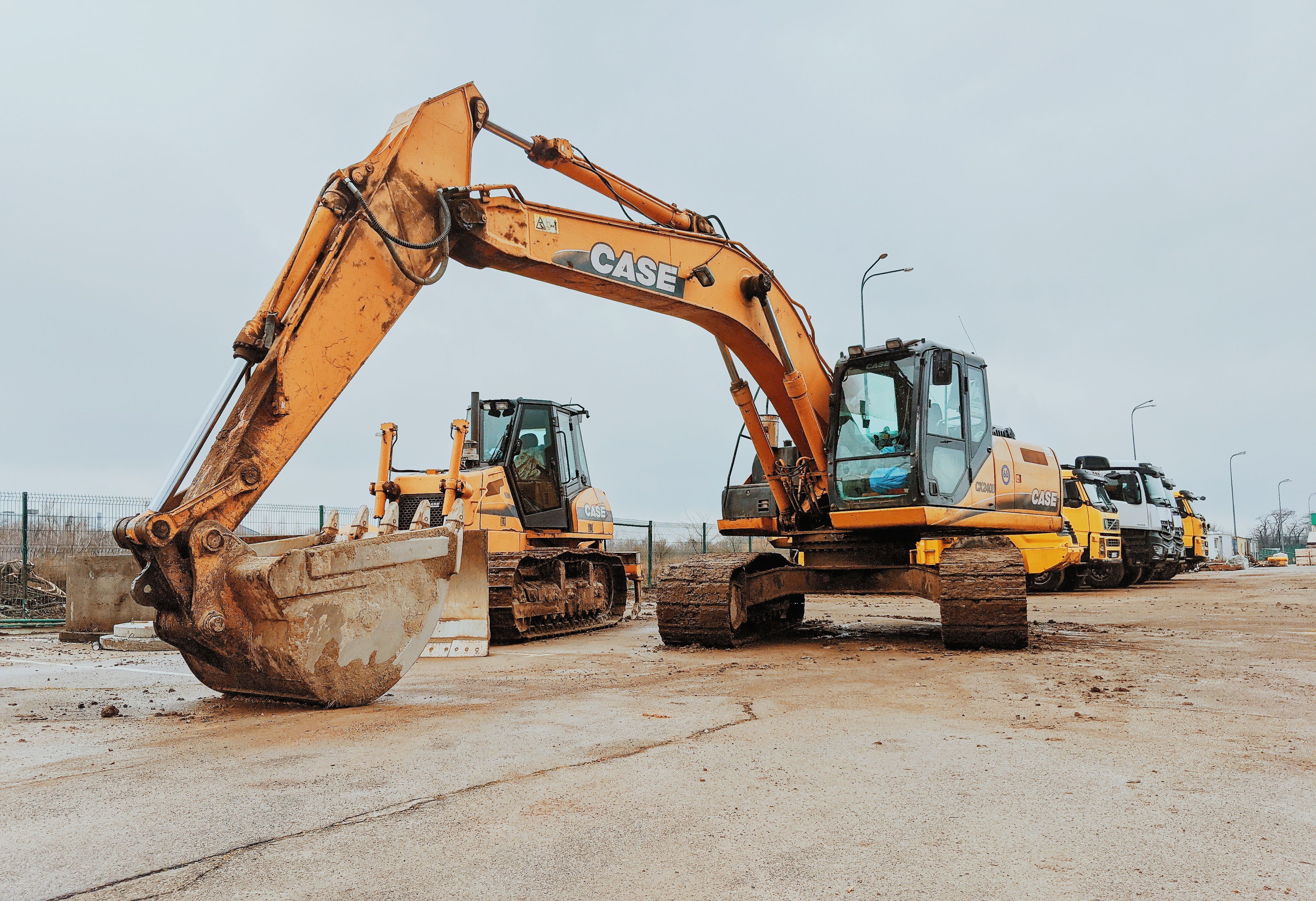 B2B Payments FAQ for Construction Equipment: Common Questions Answered